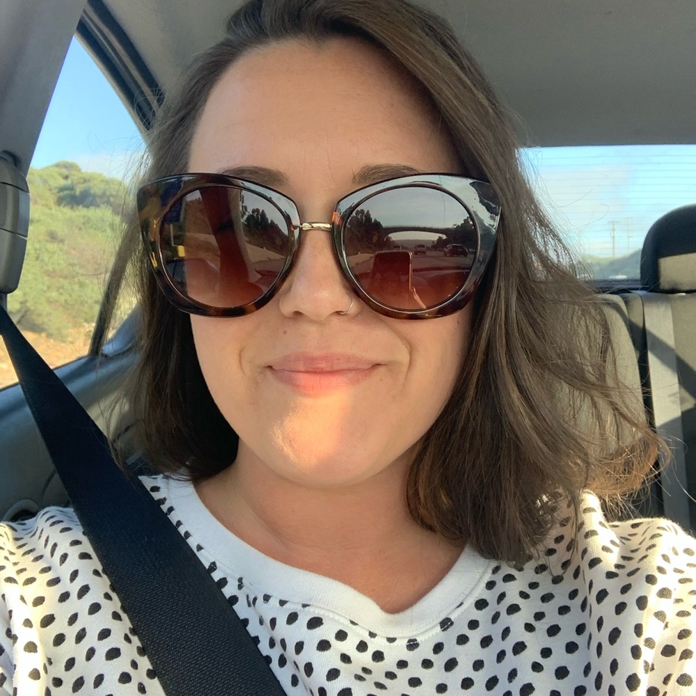 Meet your Posher, Victoria